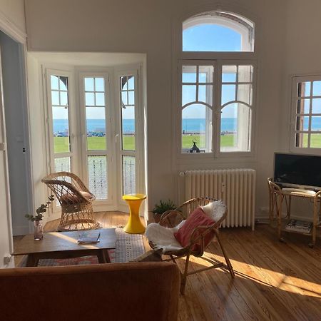 L'Ecume Des Jours Vue Mer Dieppe Buitenkant foto