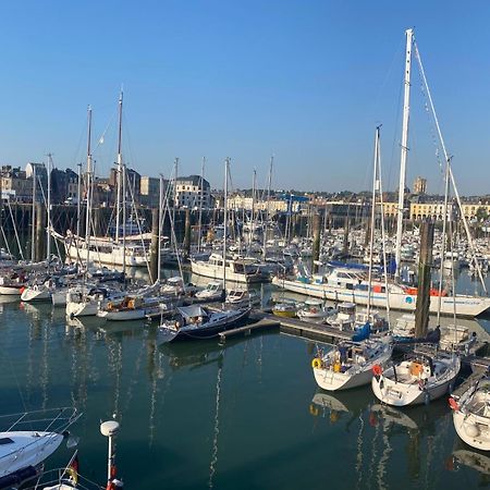 L'Ecume Des Jours Vue Mer Dieppe Buitenkant foto