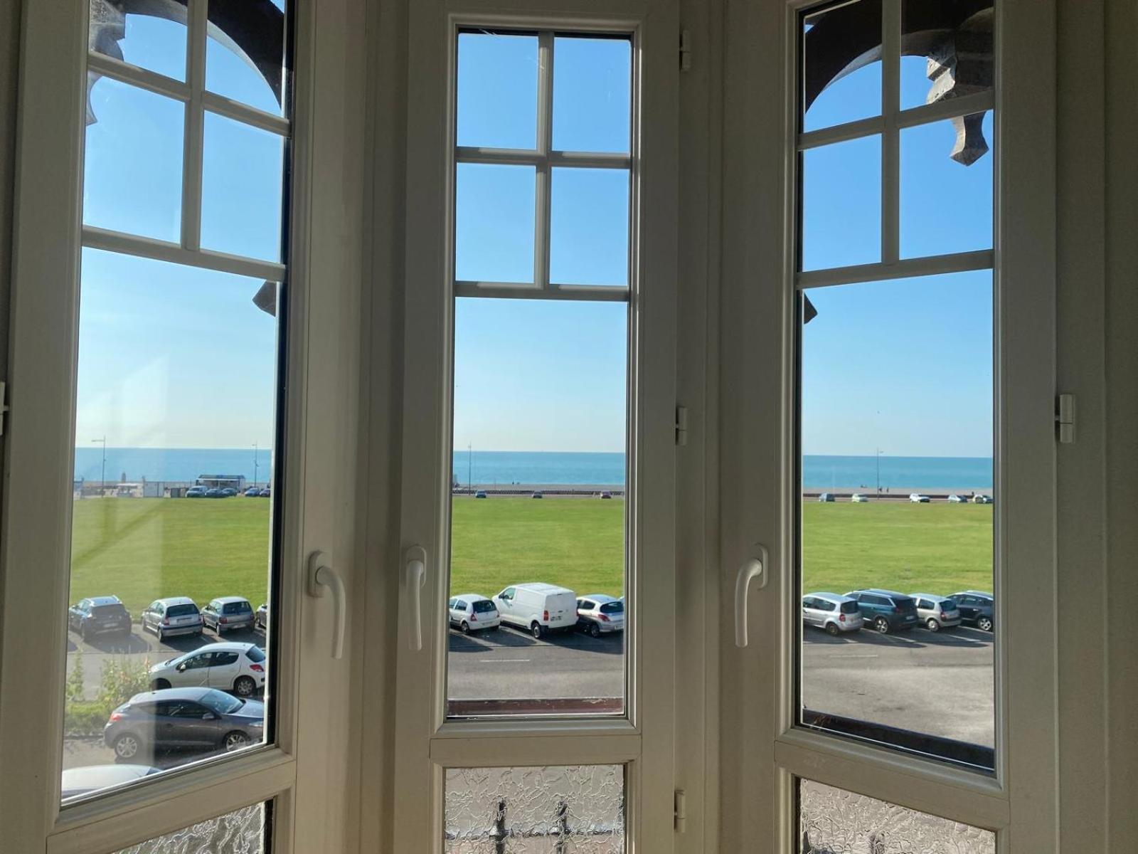 L'Ecume Des Jours Vue Mer Dieppe Buitenkant foto