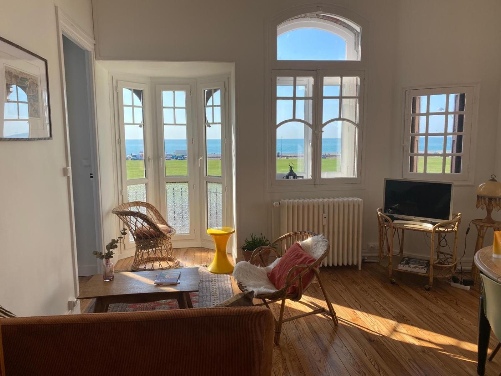 L'Ecume Des Jours Vue Mer Dieppe Buitenkant foto